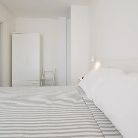 Janeiro Otel 3*