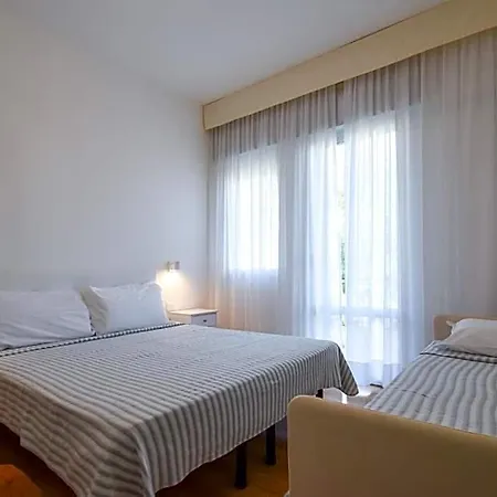 Hotel Janeiro