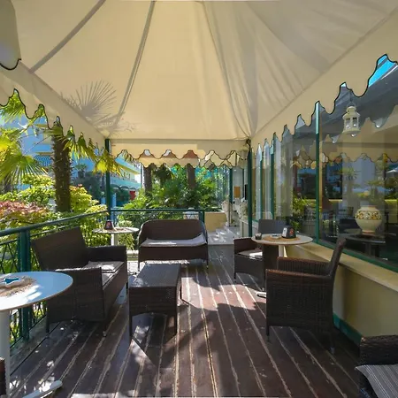 Janeiro Otel 3*