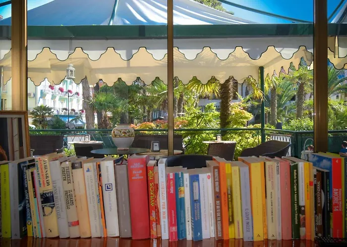 Janeiro 3* كاوْرلي